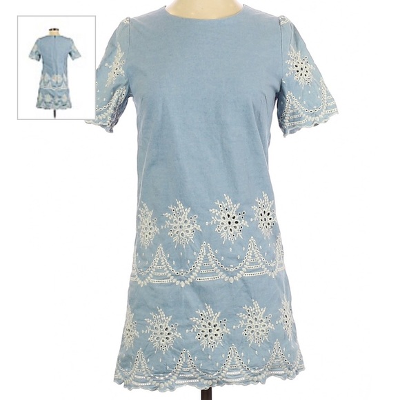 Blue chambrey eyelet dress size S - Picture 1 of 3